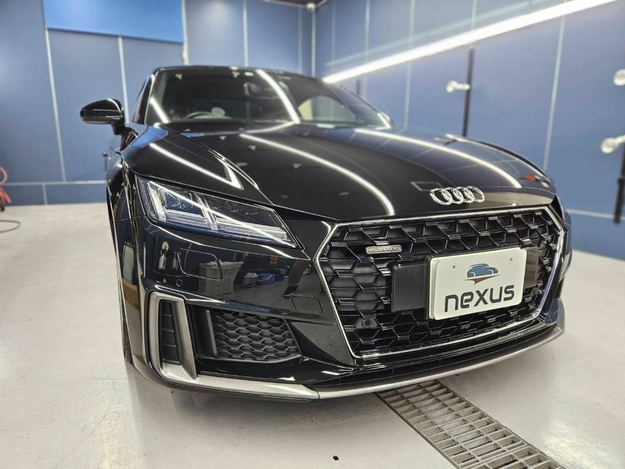 倉敷市のお客様にコーティング(ハイブリッド）Audi TT【nexus株式会社】