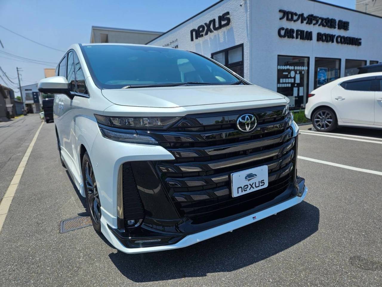 岡山市のお客様にコーティング(HEAL LITE) ヴェルファイア【nexus株式会社】