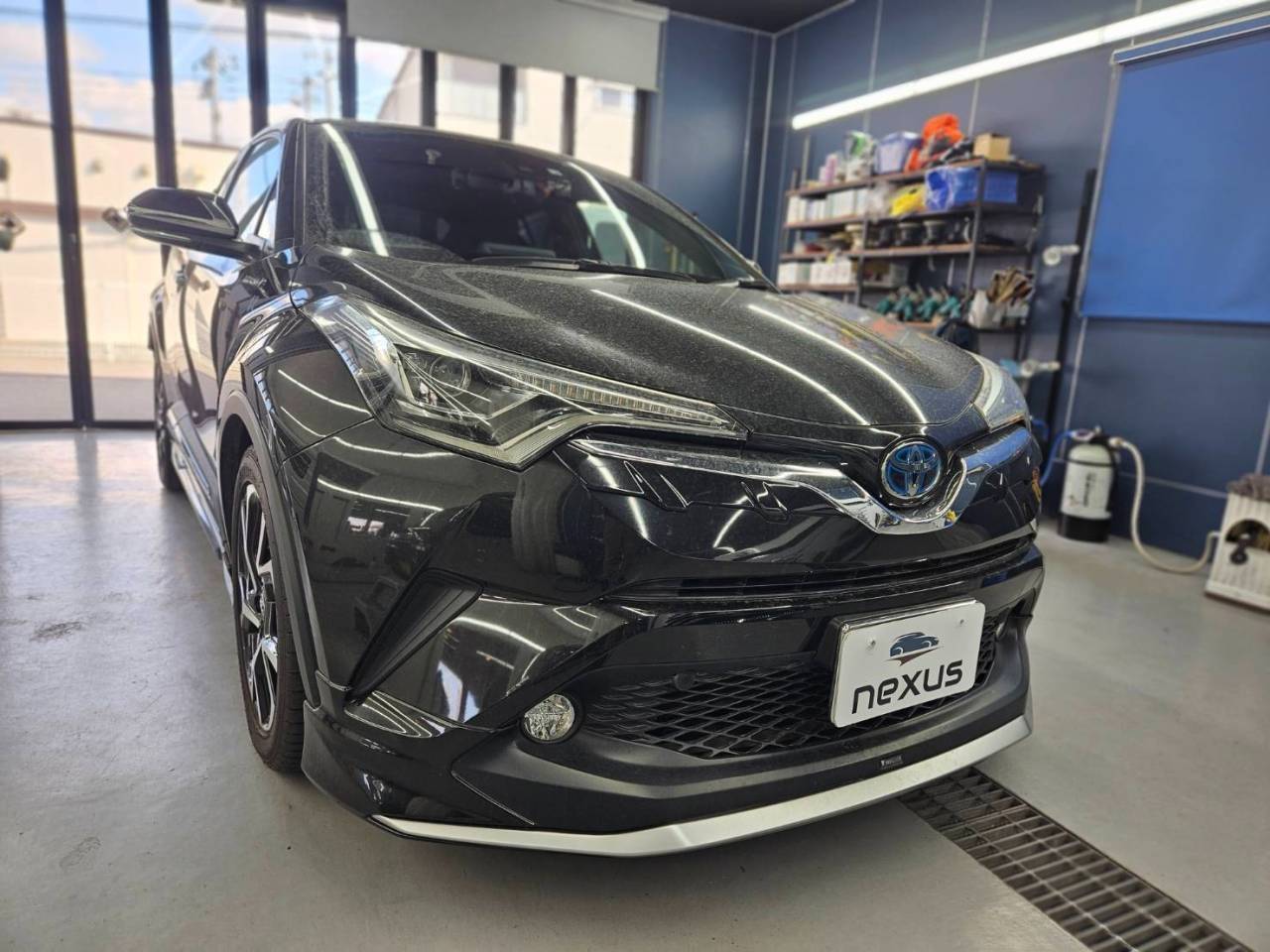 倉敷市のお客様にフロントガラス飛び石修理　CH-R　2025/02/25