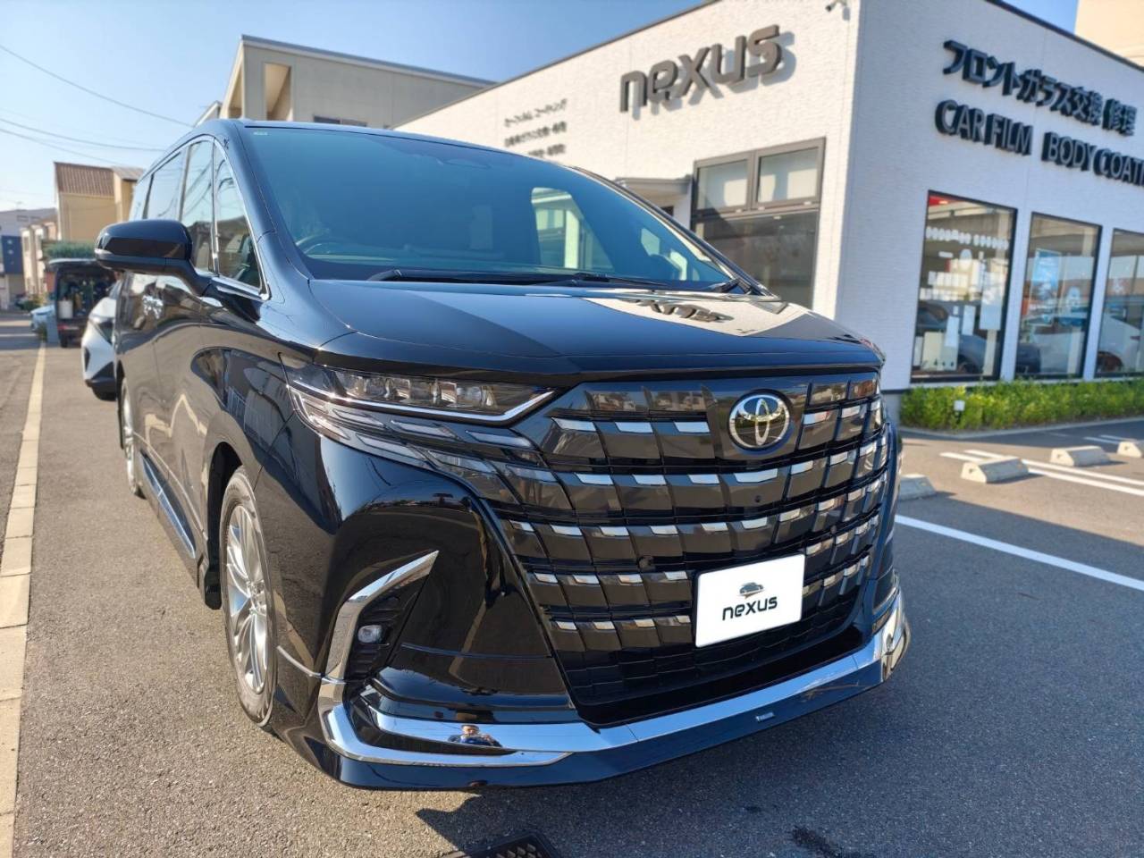 瀬戸内市のお客様にコーティング(3D Hybrid)+フィルム(スタンダード)　アルファード【nexus株式会社】