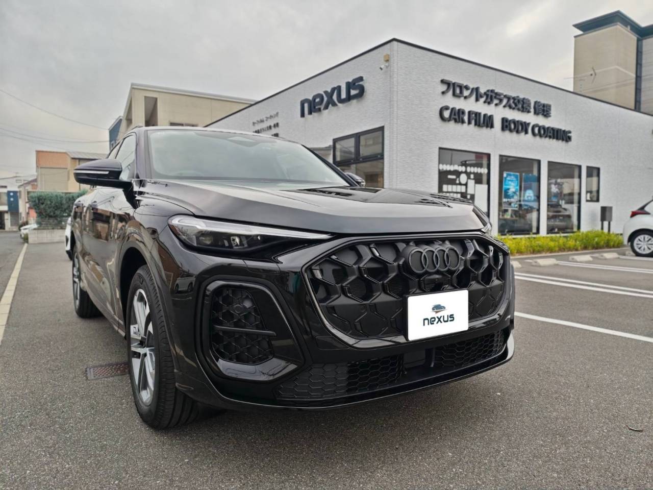 岡山市のお客様にコーティング(3D Hybrid)+フィルム(スタンダード)　Q5【nexus株式会社】