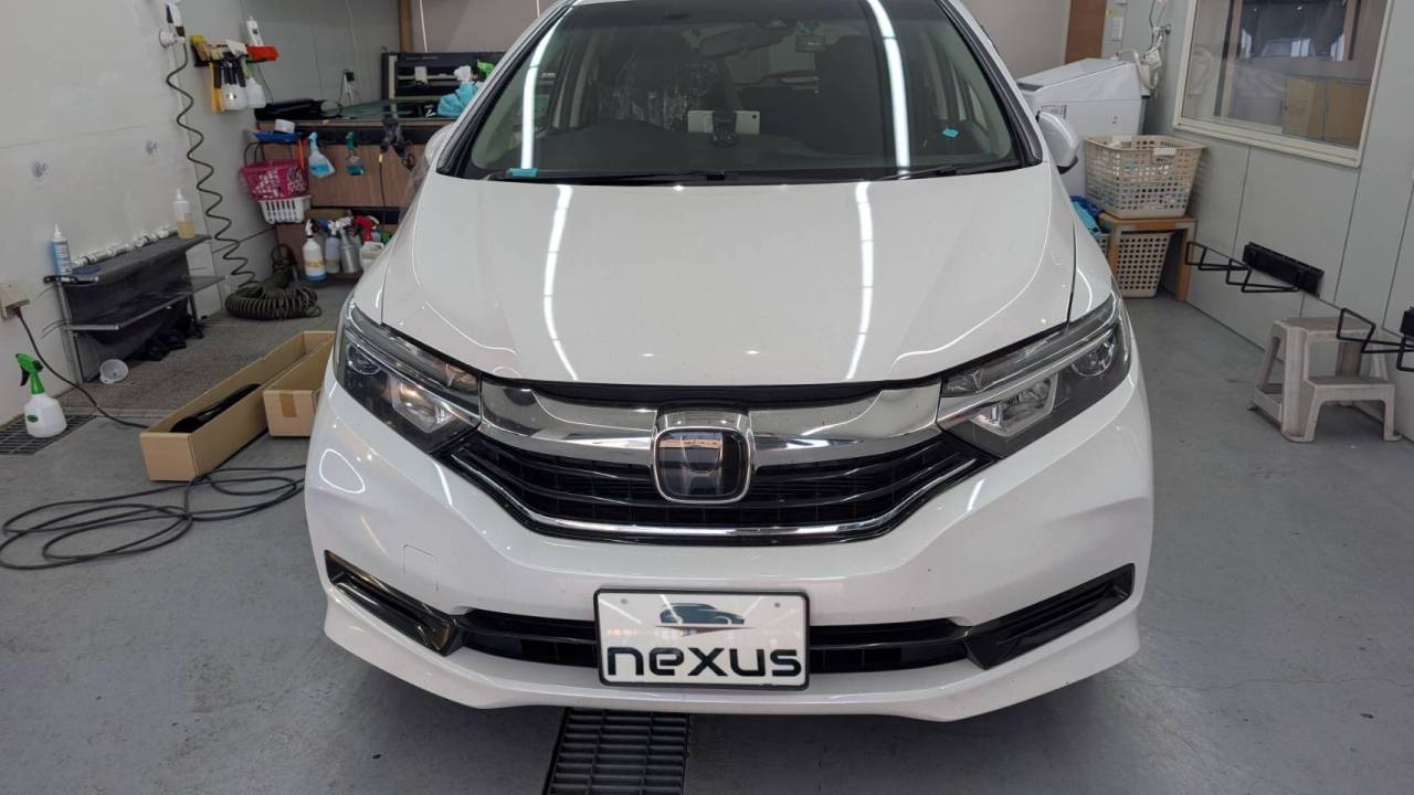 岡山市のお客様にフロントガラス交換　シャトル【nexus株式会社】