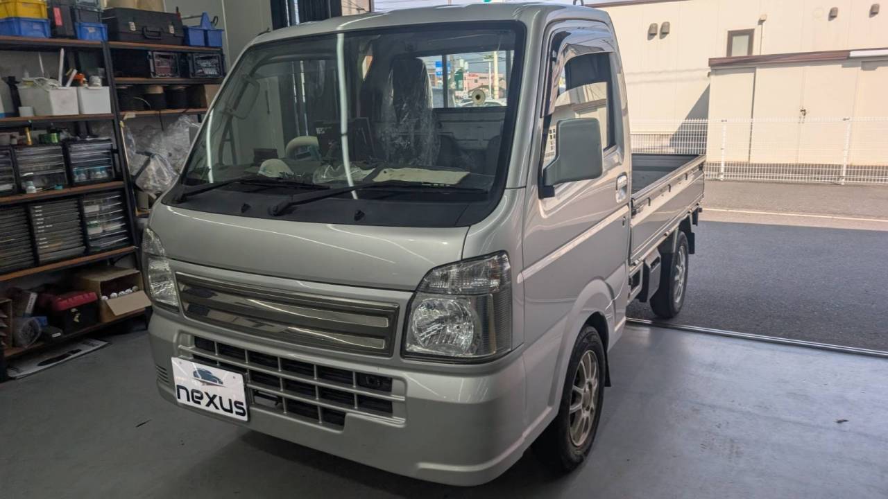 矢掛町のお客様にフロントガラス飛び石修理　キャリィ【nexus株式会社】