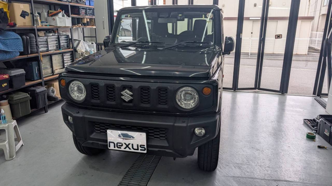 岡山市のお客様にフロントガラス交換　ジムニー【nexus株式会社】