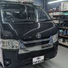 岡山市のお客様にフロントガラス交換　ハイエース【nexus株式会社】